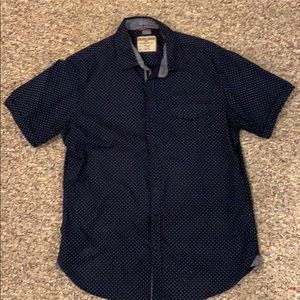 Hudson and Barron Button T shirt